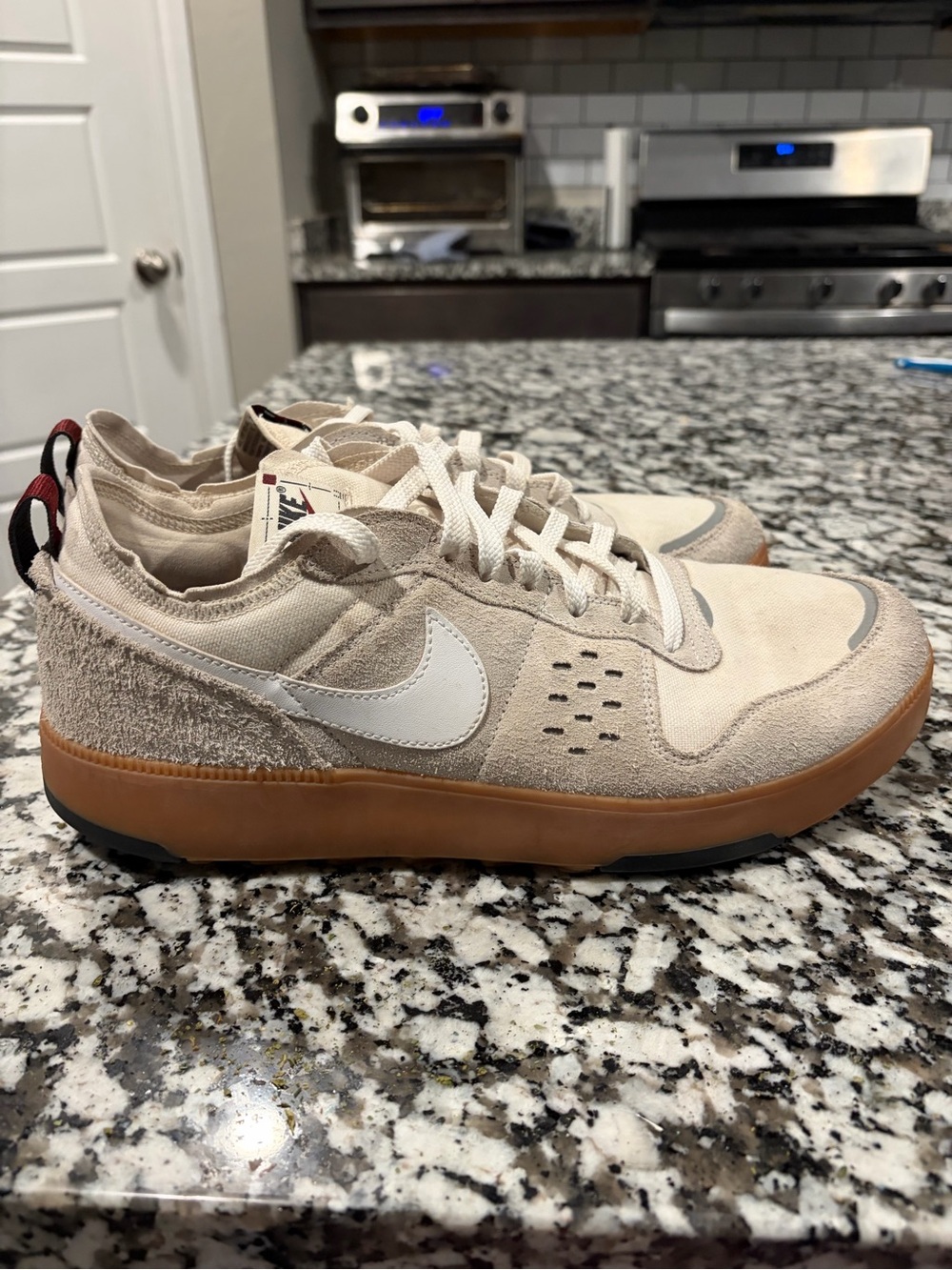 Nike C1TY Mens Athletic Lifestyle Shoes Sneakers